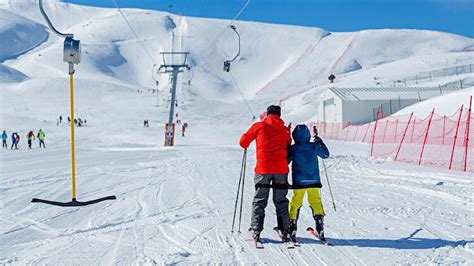 Kayak ve Snowboard Farkları Kayak ve Snowboard Farkları